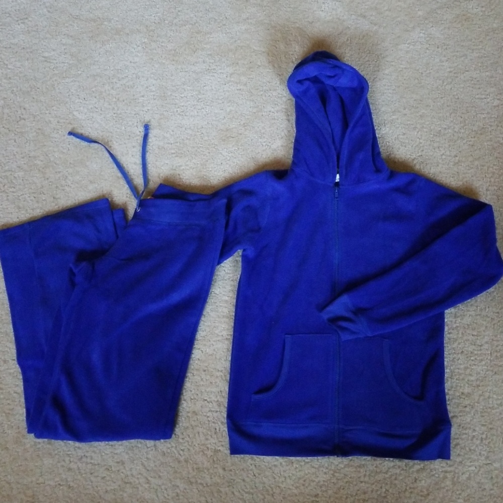 Sweatsuit